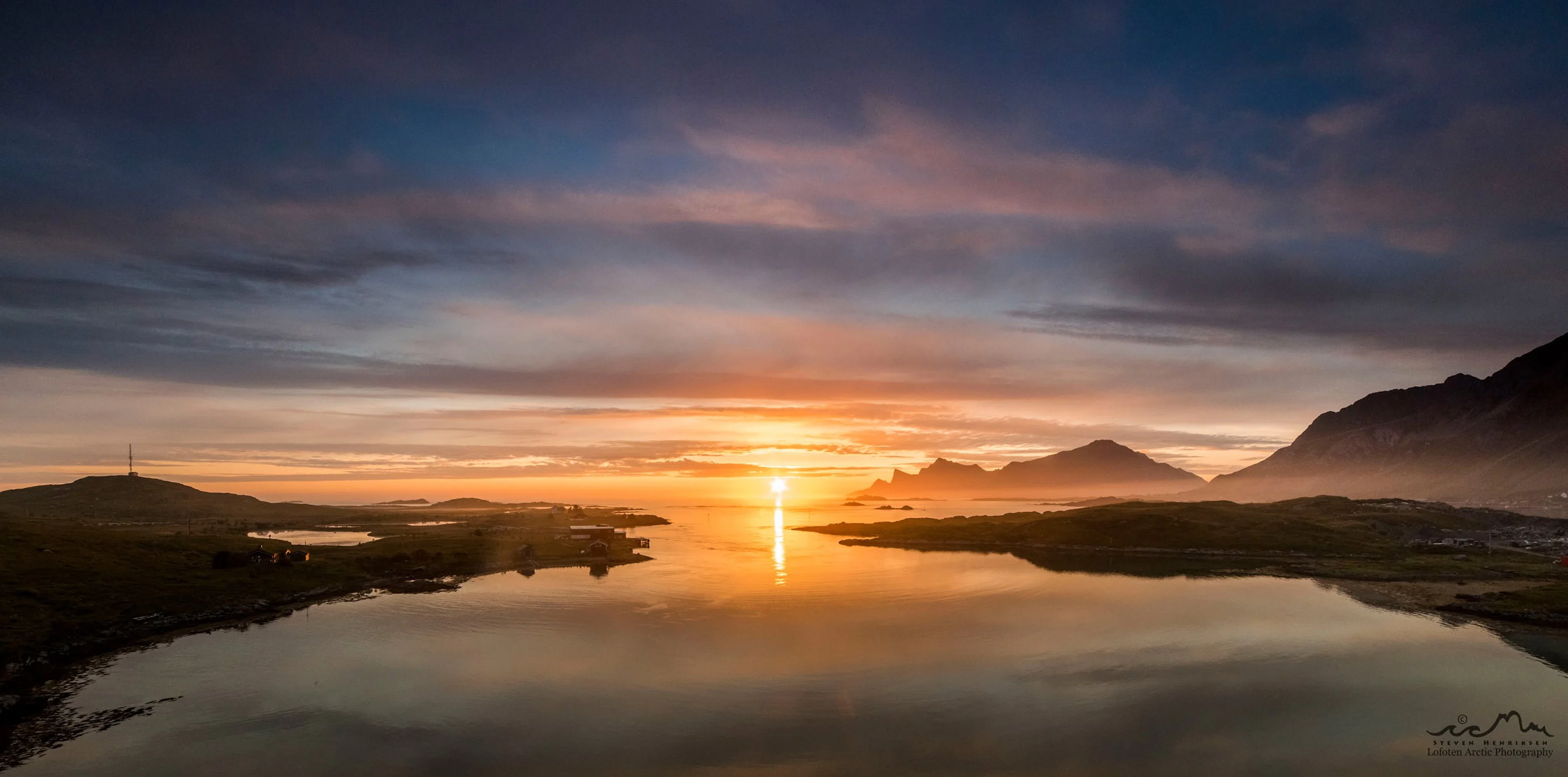 Mitternachtssonnen-Kreuzfahrt – Das „Golden Hour“-Erlebnis auf den Lofoten